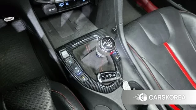 Hyundai Veloster (JS) id 3692214 из Кореи 19