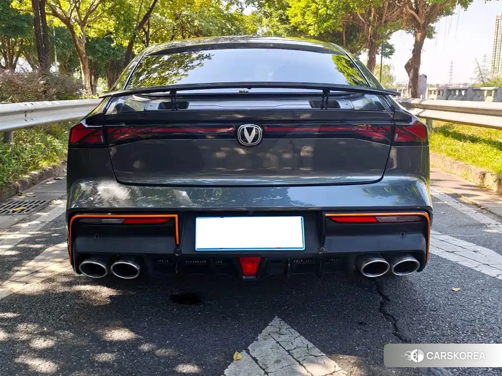 Chang'an Changan UNI-V id 4577644 из Китая 10
