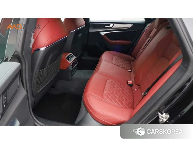 Audi A7L id 4278538 из Китая 9
