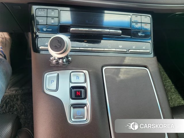Hyundai The New Grandeur IG id 4338931 из Кореи 19
