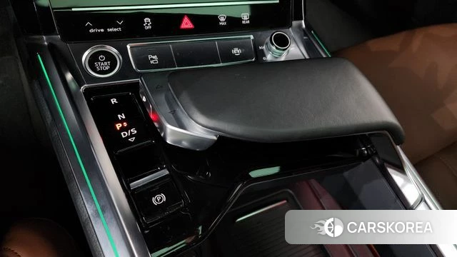 Audi e-Tron id 4323920 из Кореи 19