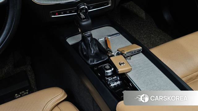 Volvo XC60 second Generation id 4310418 из Кореи 33