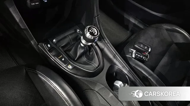 Hyundai Veloster (JS) id 3202281 из Кореи 19