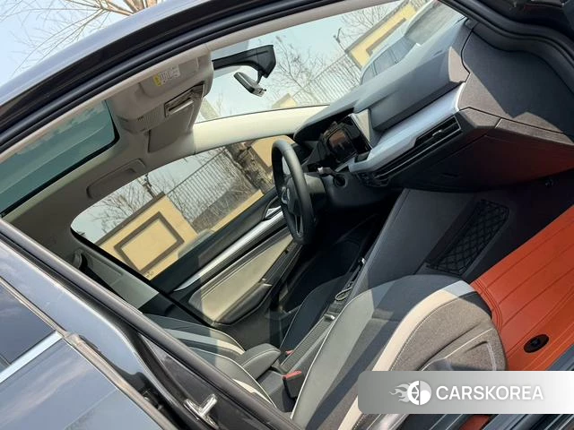 Volkswagen Golf id 4299635 из Китая 18