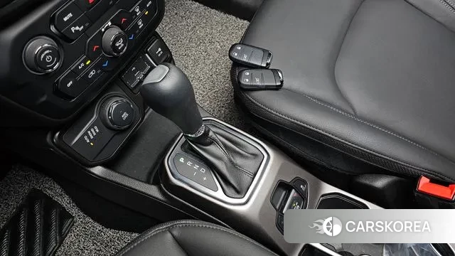 Jeep Renegade id 3734935 из Кореи 19