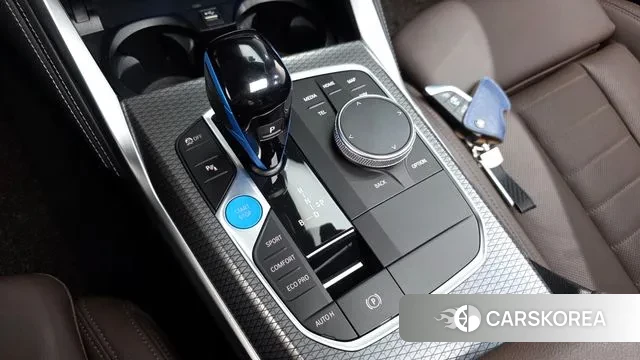 BMW i4 id 3533929 из Кореи 19