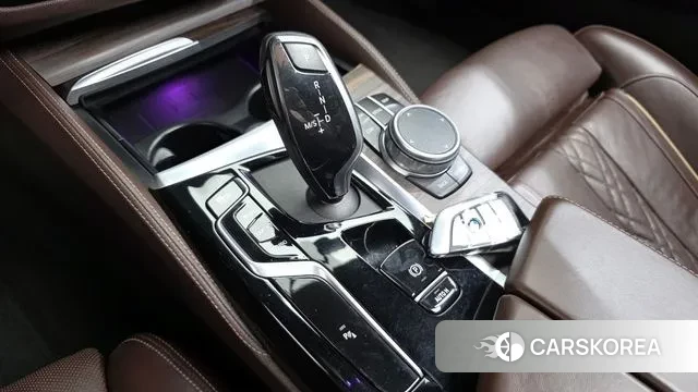 BMW 5 Series (G30) id 3665884 из Кореи 19