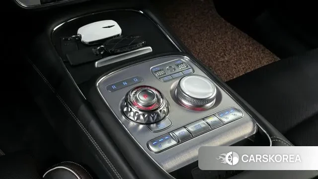 Genesis G90 (RS4) id 3237188 из Кореи 19