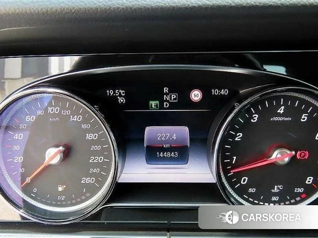 Mercedes-Benz E-Class W213 id 4285372 из Кореи 18