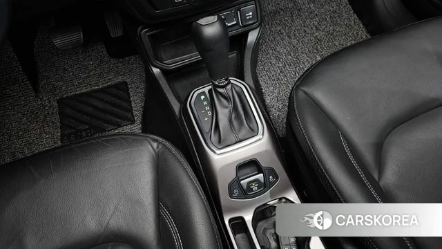 Jeep Renegade id 3915123 из Кореи 19