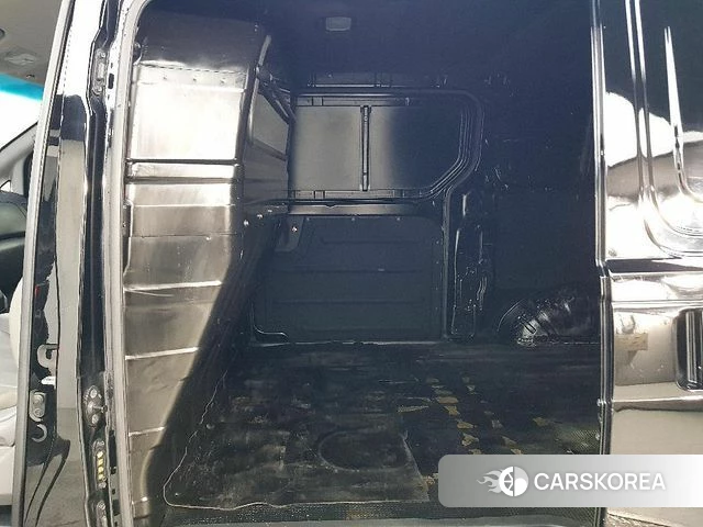 Hyundai The New Grand Starex id 3936357 из Кореи 19