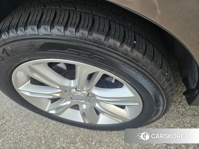 Land Rover Range Rover Velar id 3694966 из Кореи 19