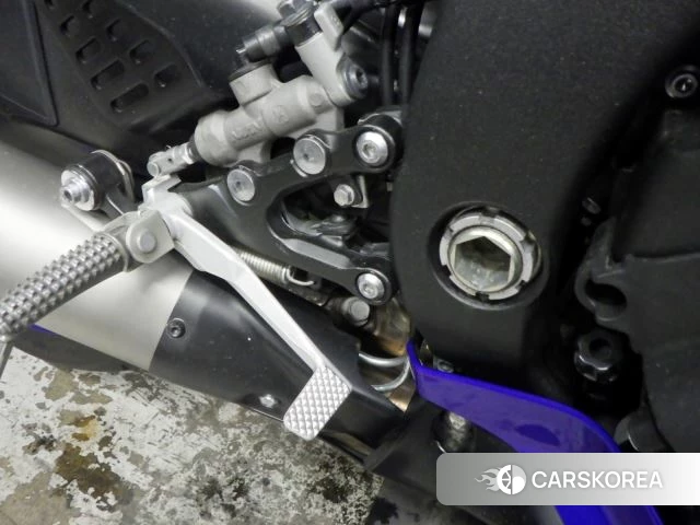 Yamaha YZF-R6 id 3945392 из Японии 31