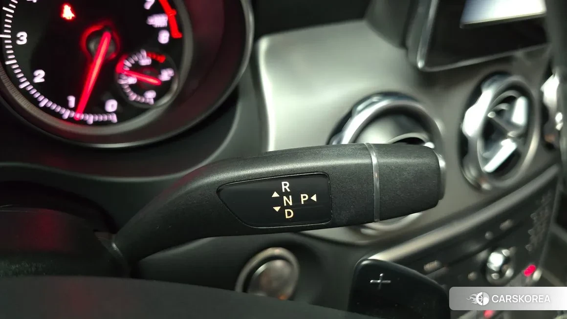 Mercedes-Benz GLA-Class X156 id 2019505 из Кореи 19