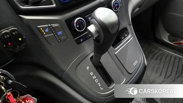 Hyundai The New Grand Starex id 3873821 из Кореи 19