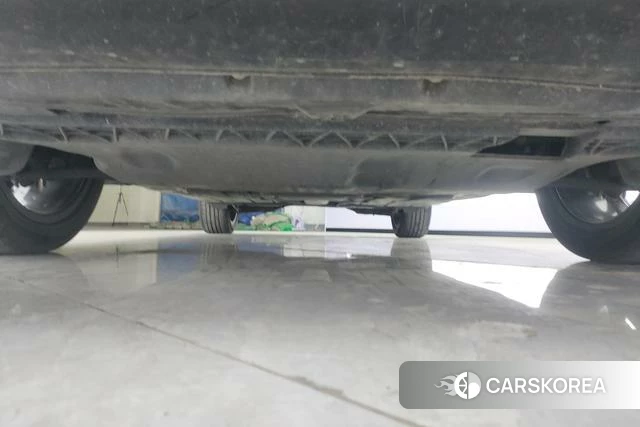Audi Q2L id 3768946 из Китая 33