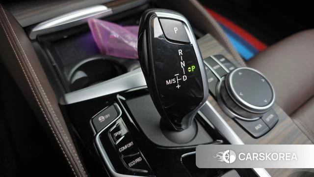BMW 5 Series (G30) id 4717327 из Кореи 19