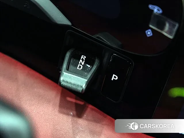 Porsche Taycan id 3353549 из Кореи 17