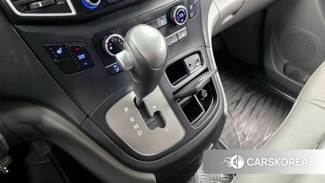 Hyundai The New Grand Starex id 3905782 из Кореи 19