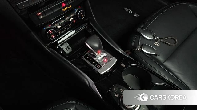 Infiniti Q30 id 4285716 из Кореи 30