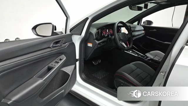 Volkswagen Golf 8th Generation id 3952827 из Кореи 19