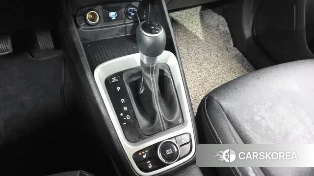 Hyundai Venue id 3778578 из Кореи 19