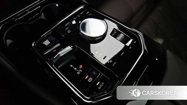 BMW 5 Series (G60) id 3897028 из Кореи 19