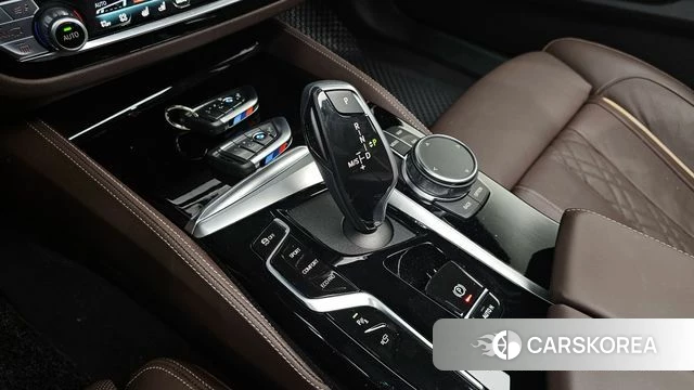 BMW 5 Series (G30) id 4201426 из Кореи 19