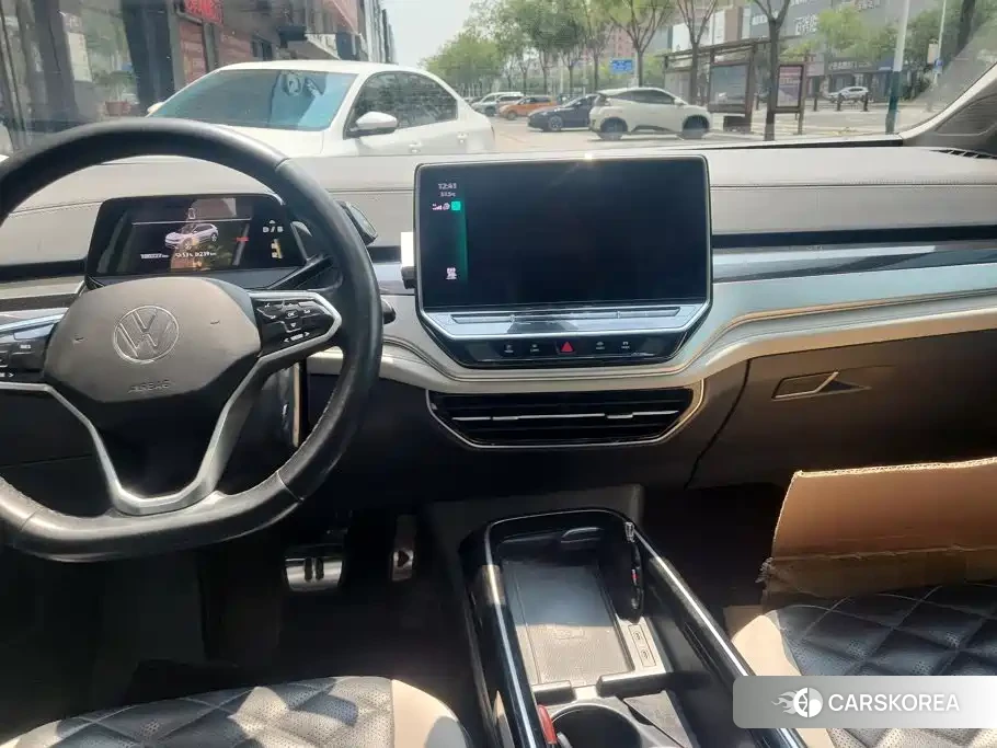 Volkswagen ID.6 CROZZ id 4680480 из Китая 15