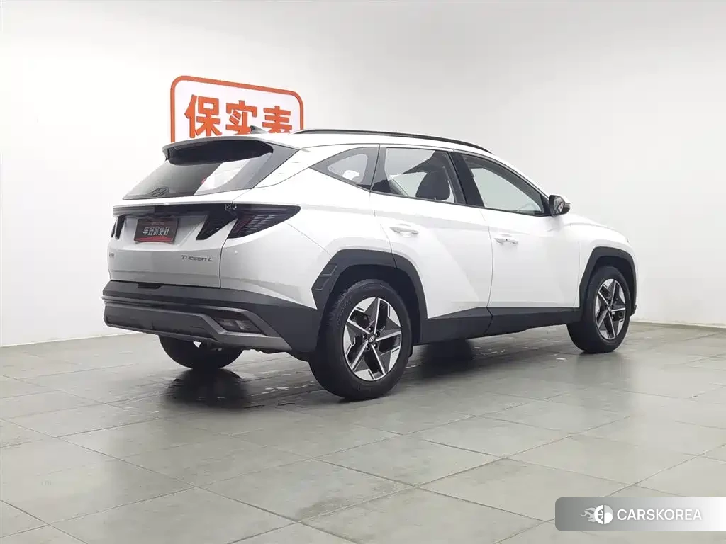 Hyundai Tucson id 4515361 из Китая 23