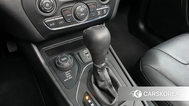 Jeep Cherokee (KL) id 3350718 из Кореи 19