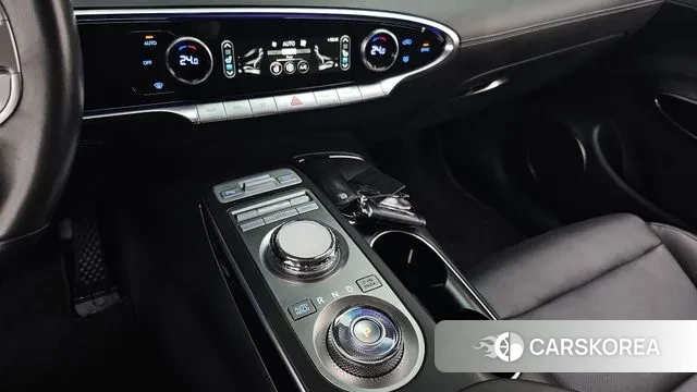 Genesis GV70 id 3561670 из Кореи 19