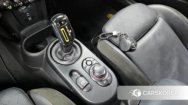 Mini Cooper Electric id 3839295 из Кореи 19