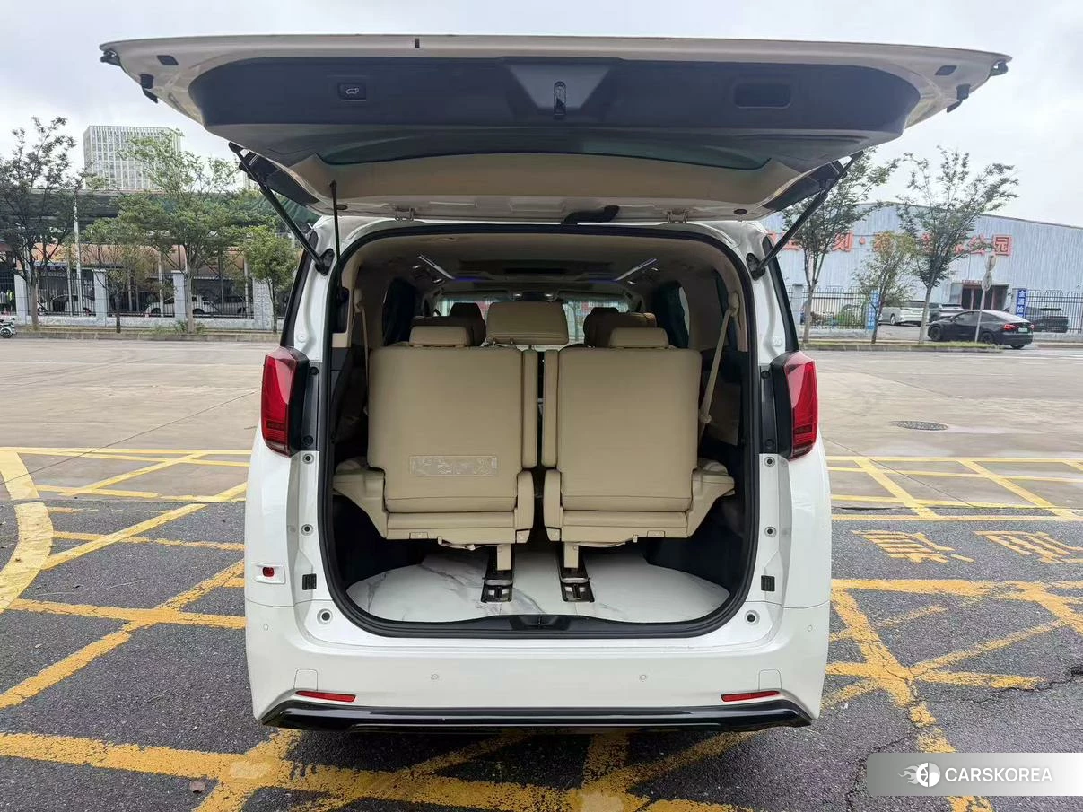 Toyota Elfa id 4512382 из Китая 10
