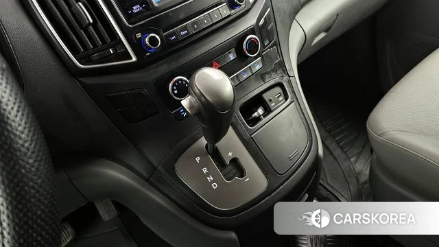 Hyundai The New Grand Starex id 4251083 из Кореи 19