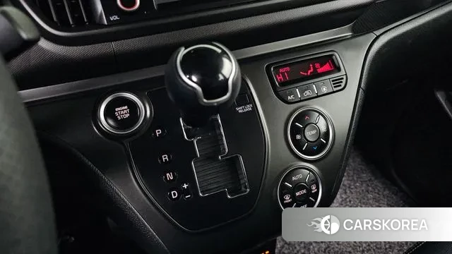 Kia The New Kia Ray id 3696608 из Кореи 19