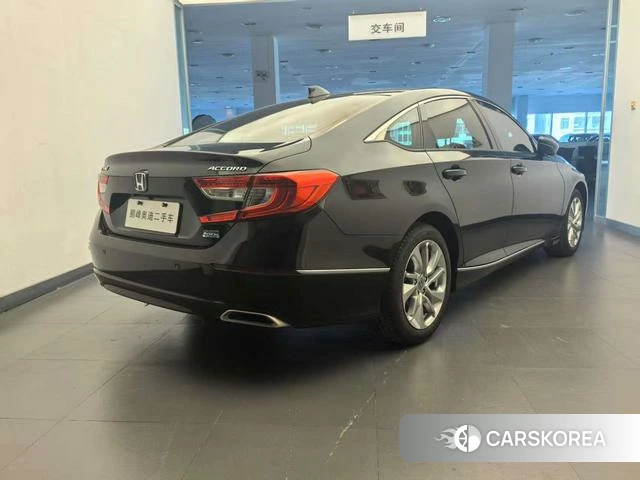 Honda Accord id 4374794 из Китая 14