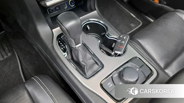 Jeep Grand Cherokee id 3160512 из Кореи 19