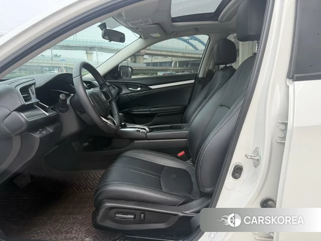 Honda Civic id 4214057 из Китая 9