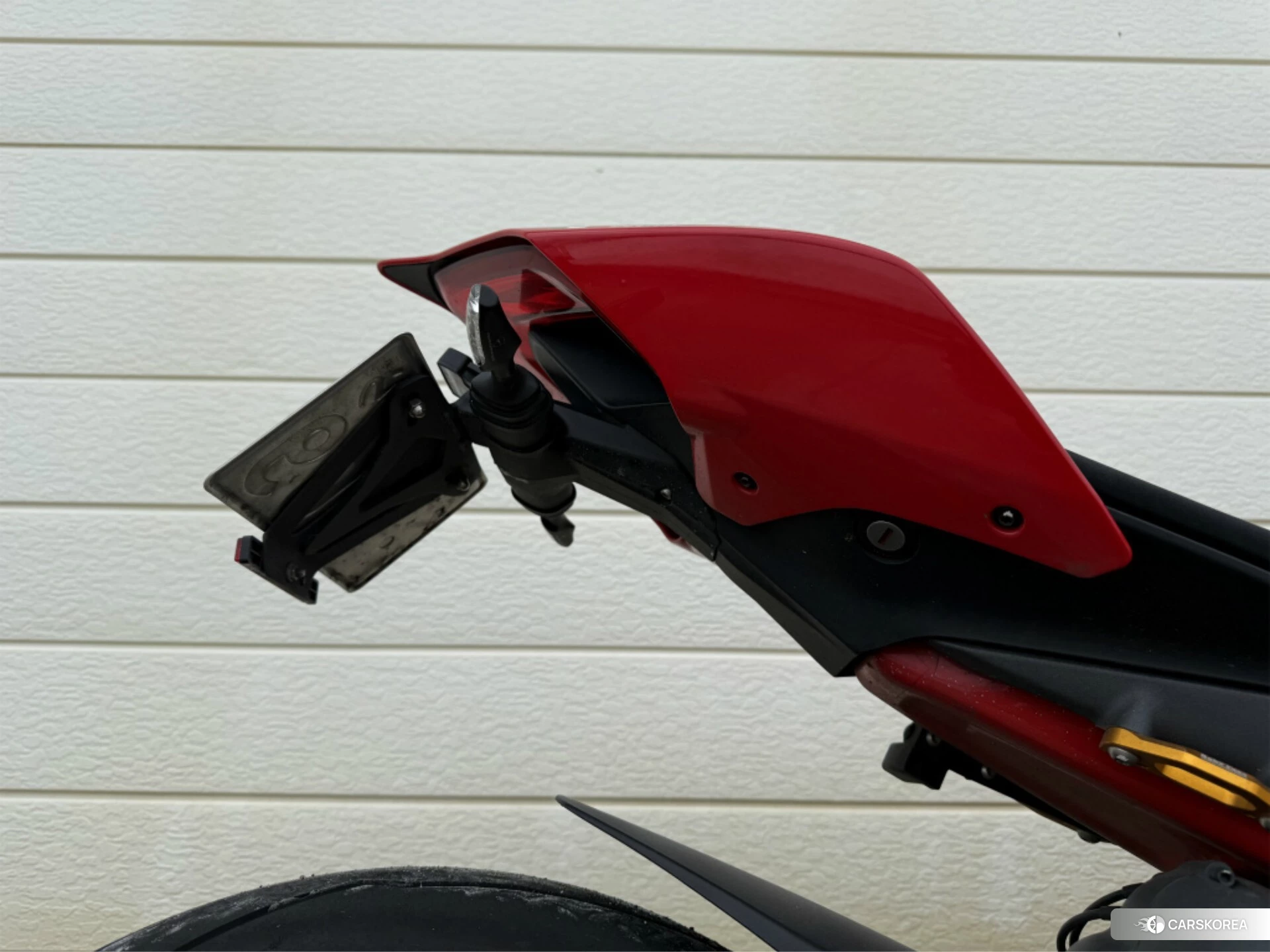 Ducati PANIGALE V4 S id 4373913 из Японии 9