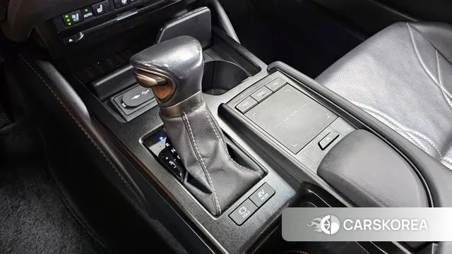 Lexus ES300h 7th generation id 3060791 из Кореи 19