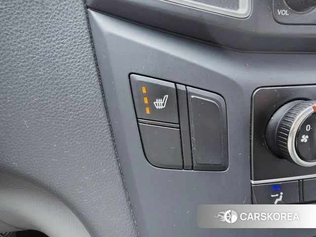 Hyundai The New Grand Starex id 4497030 из Кореи 19