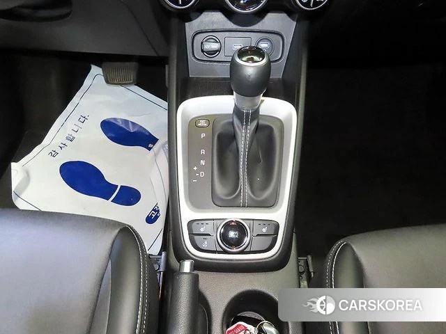 Hyundai Venue id 4632536 из Кореи 18