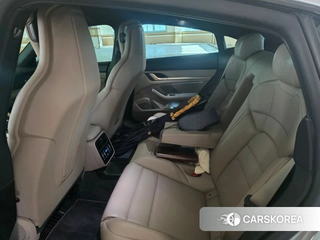 Porsche Taycan id 4395720 из Кореи 12