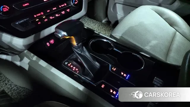 Kia The New Carnival id 3198673 из Кореи 19