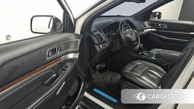 Ford Explorer id 4465514 из Кореи 29