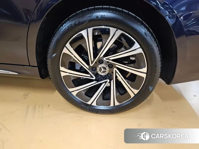 Mercedes-Benz E-Class W214 id 2402533 из Кореи 19