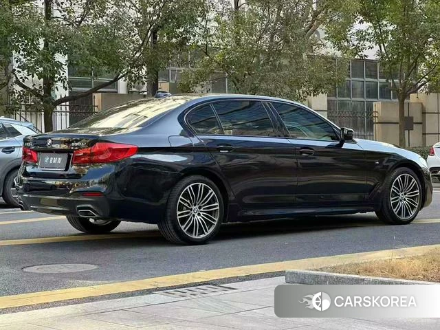 BMW 5 series id 4238559 из Китая 9