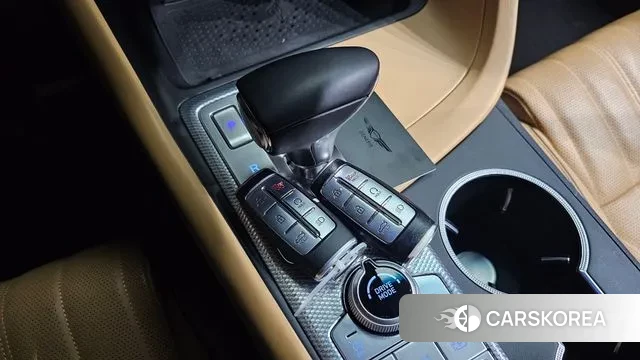 Genesis The New G70 id 3012920 из Кореи 19