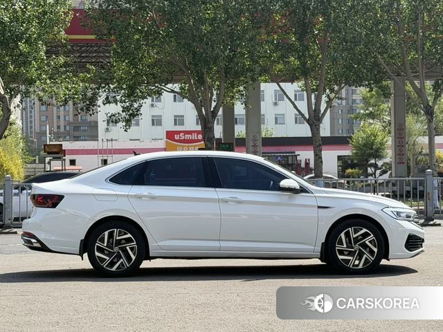Volkswagen Sagitar id 4342075 из Китая 22